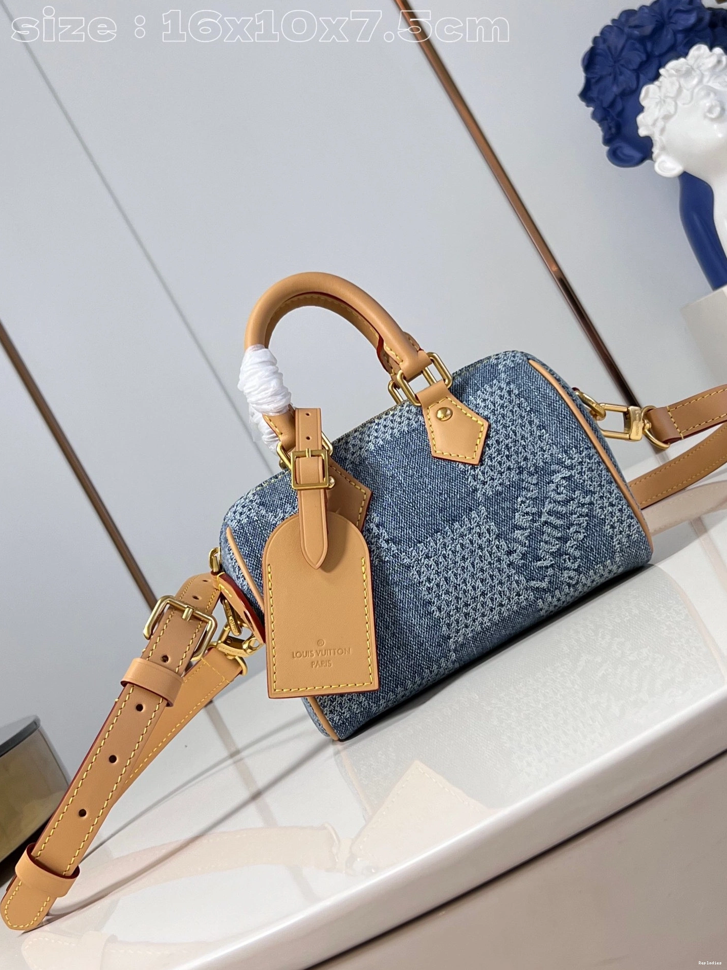 Cheap NANO LOUIS VUITTON SPEEDY-16-10-7.5cm 0806